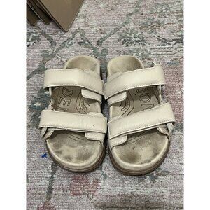 Woden Lisa Leather Ivory Sandals Size 8 Chic Luxury Chunky Buckle Straps